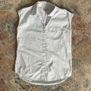 Calvin Klein button down sleeveless shirt